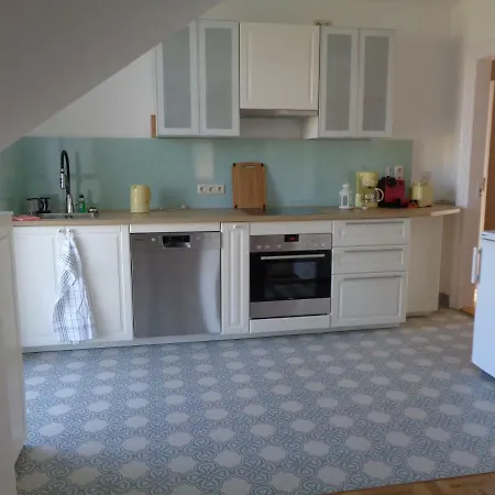 Leipzig-suedwest Apartment
